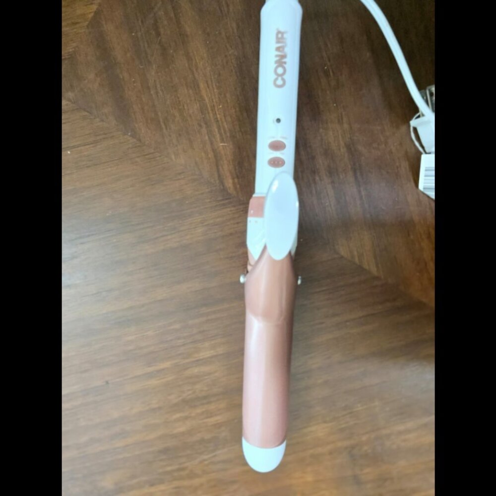Con Air Rose Gold Curling Iron 1.25